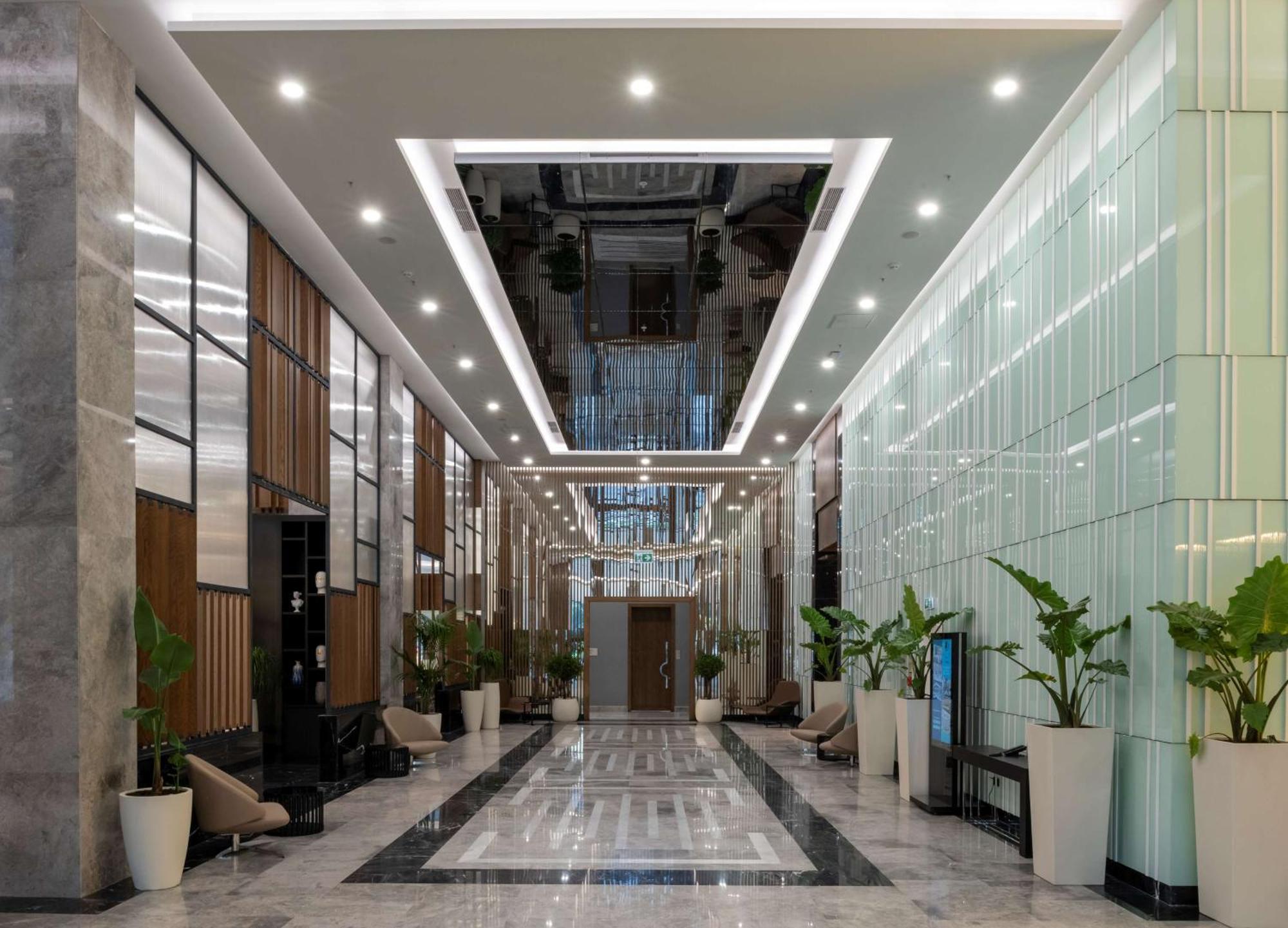 Doubletree By Hilton Manisa Hotel Exterior photo